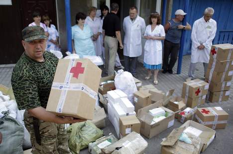 Supply of medicines in Popasna, Lugansk oblast. ©AFP